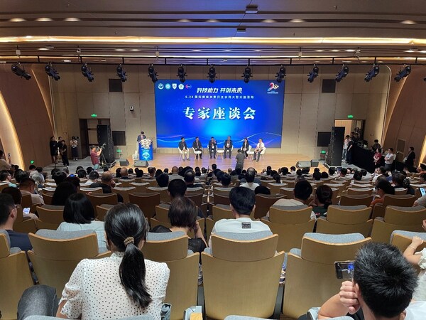 6.28国际癫痫关爱日大型公益活动现场图片