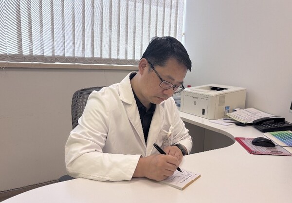 高博上海闸新中西医结合医院/上海力泉医院主任医师朱骏教授开出思福诺®全国首日处方