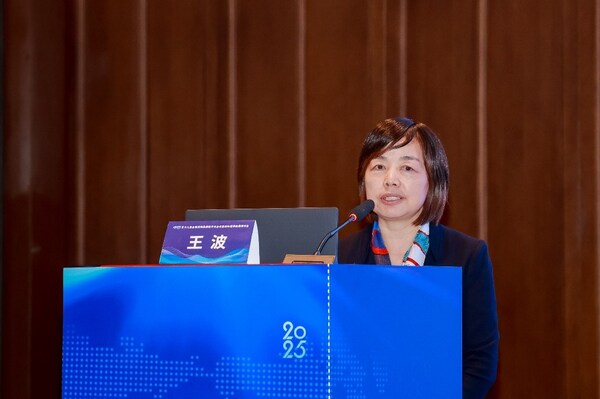 王波理事长现场致辞