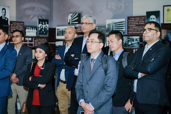 “一带一路”共建国家学员参观瑞金医院 “一带一路”共建国家学员参观瑞金医院