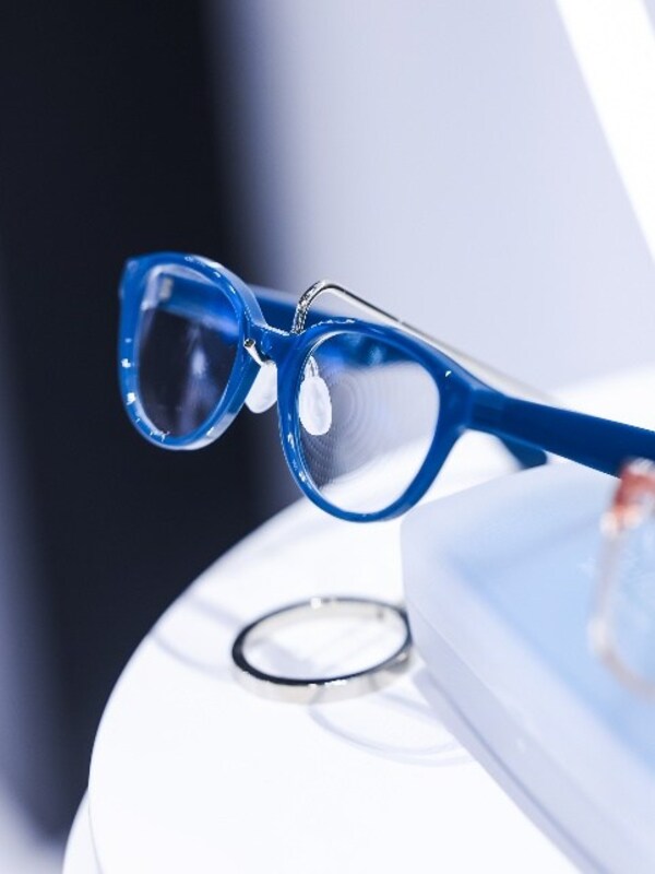 星趣控®智能眼镜全球首发