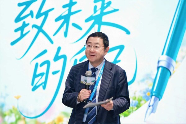 开场致辞（陆舜教授）