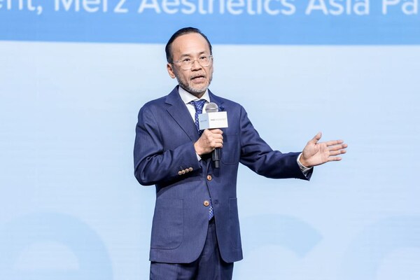 麦施美学亚太区总裁Lawrence Siow现场致辞 麦施美学亚太区总裁Lawrence Siow现场致辞