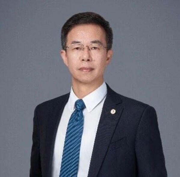 远大生命科学集团董事长冯增辉先生
