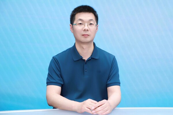 图为：首都医科大学附属首都儿童医学中心皮肤二科主任 张高磊教授